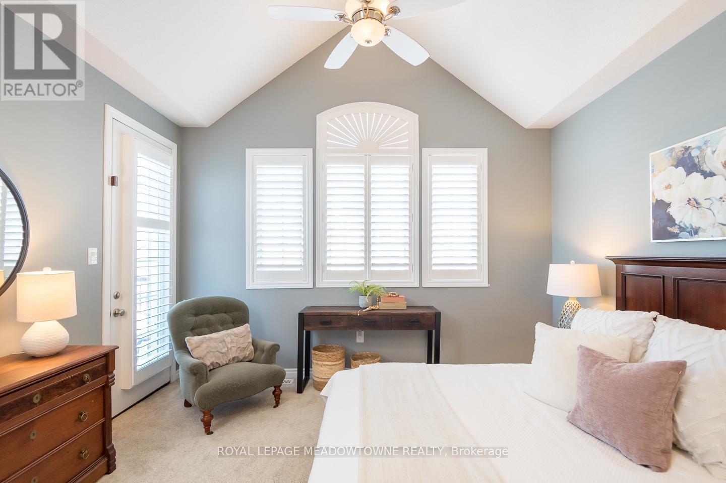 












20 - 485 PRINGLE AVENUE

,
Milton,




Ontario
L9T8A9

