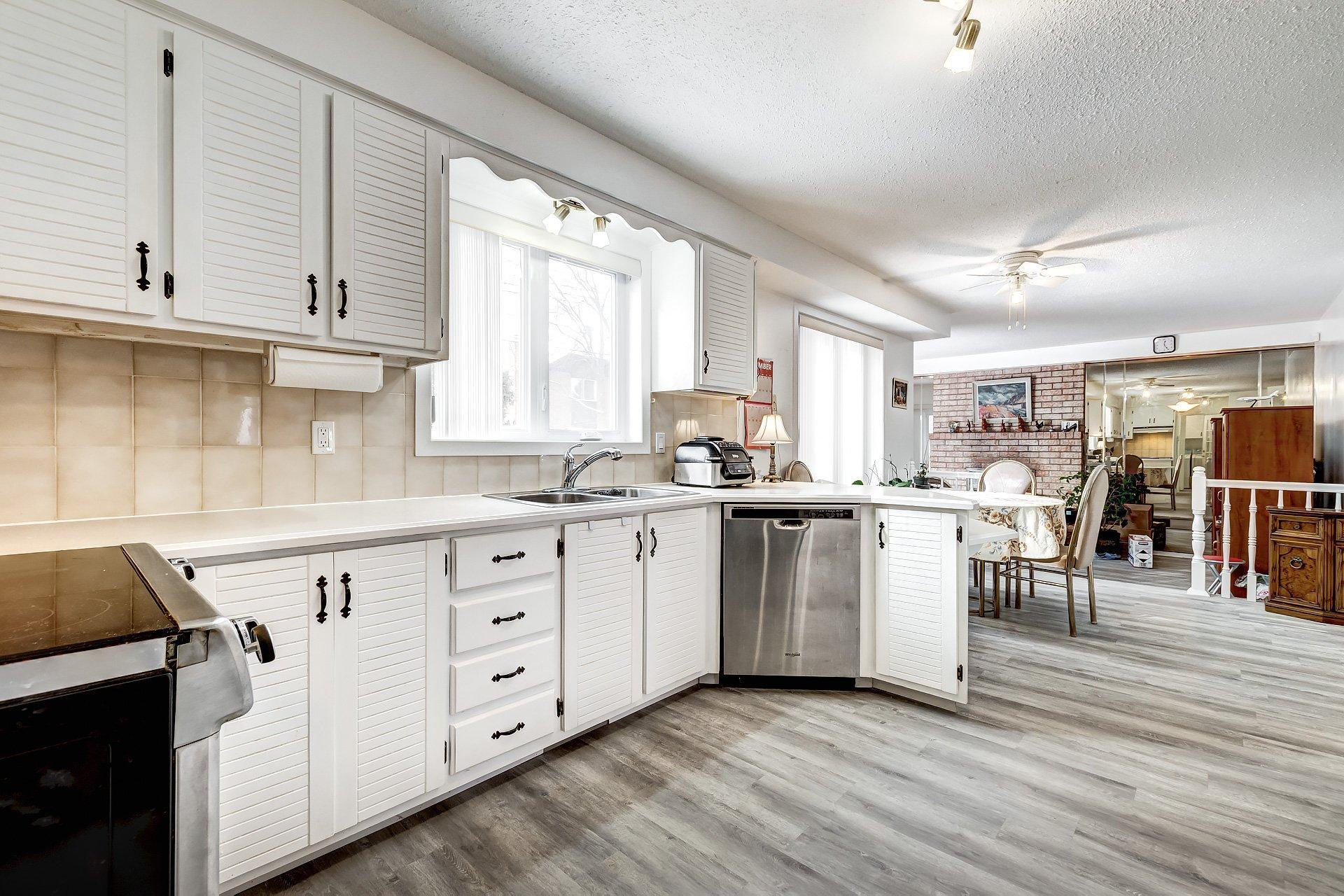 









1148


Rue Tecumseh

,
Dollard-des-Ormeaux,




QC
H9B2Z6

