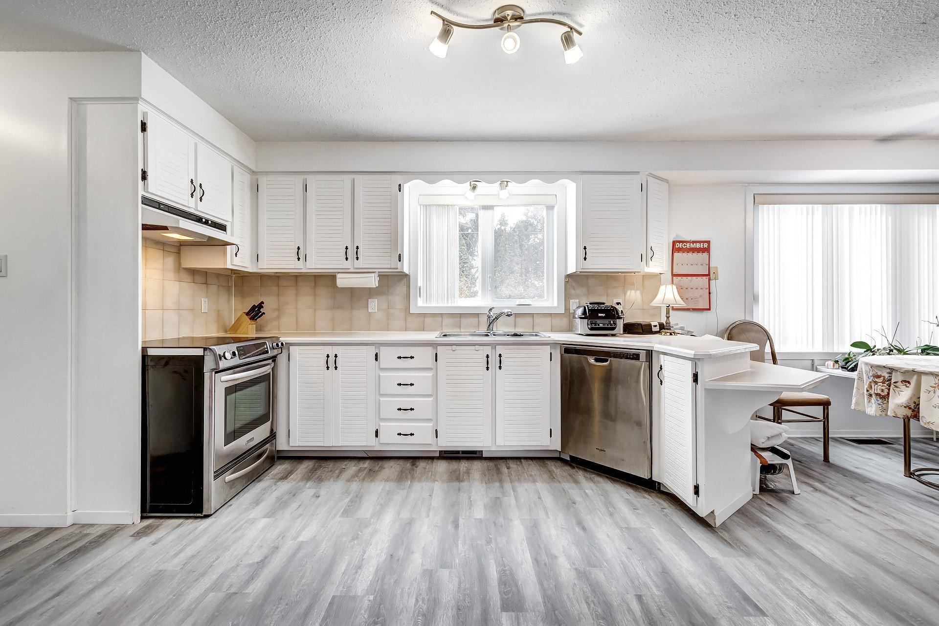 









1148


Rue Tecumseh

,
Dollard-des-Ormeaux,




QC
H9B2Z6

