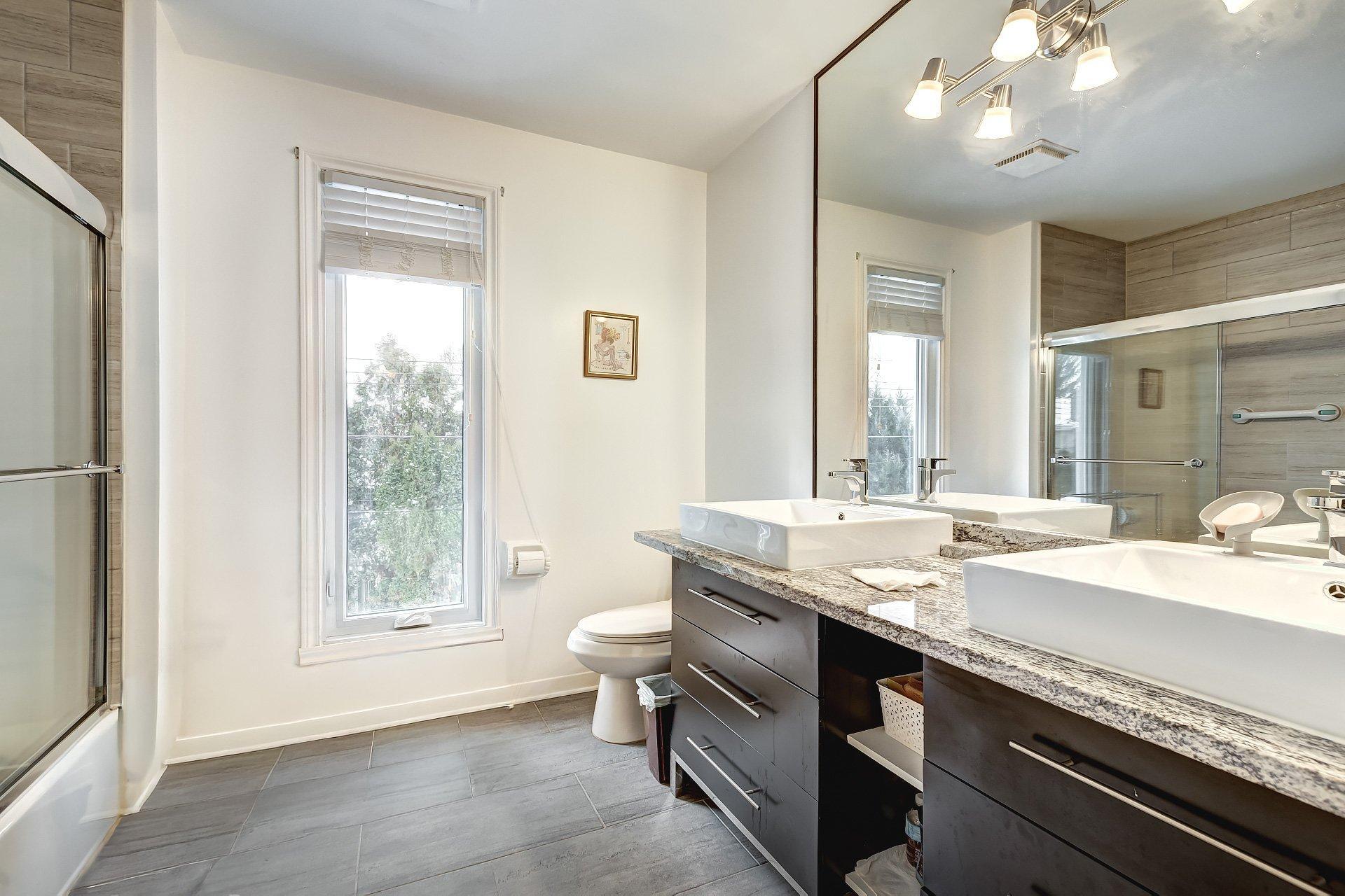 









1148


Rue Tecumseh

,
Dollard-des-Ormeaux,




QC
H9B2Z6

