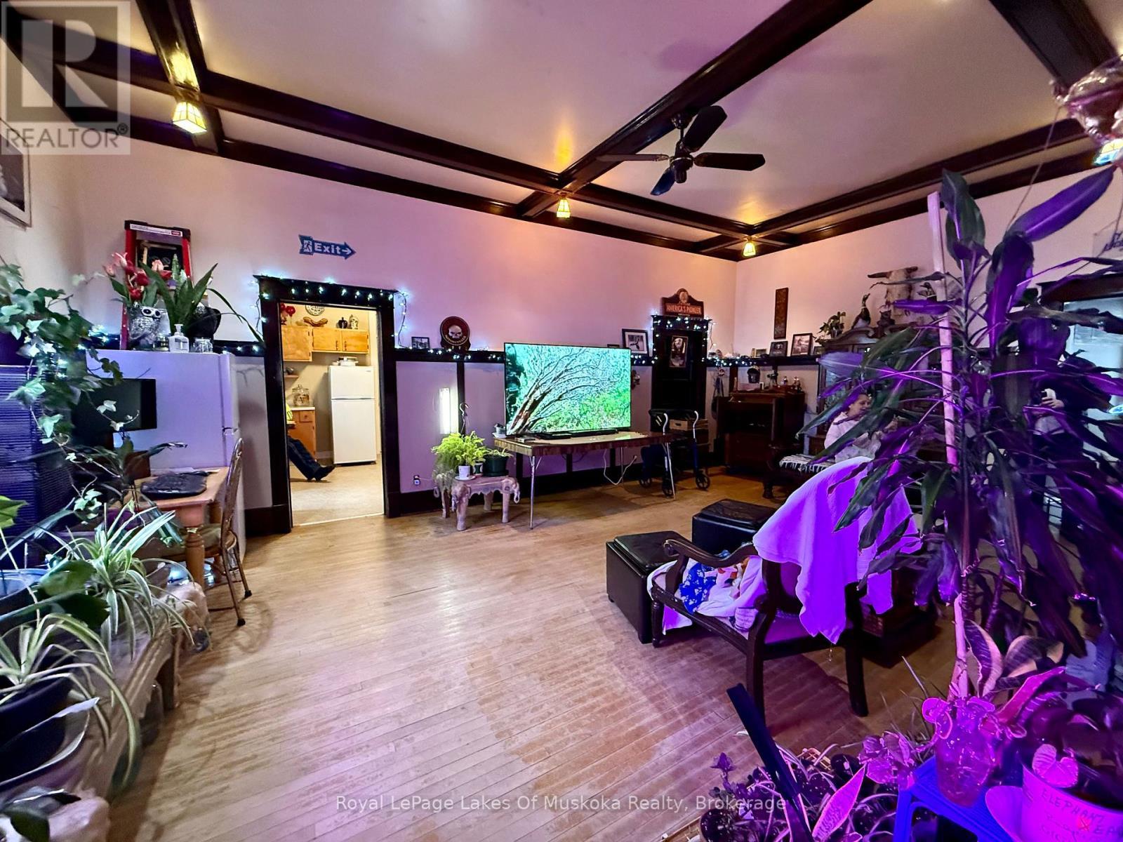 












185 ONTARIO STREET

,
Burk's Falls,




Ontario
P0A1C0

