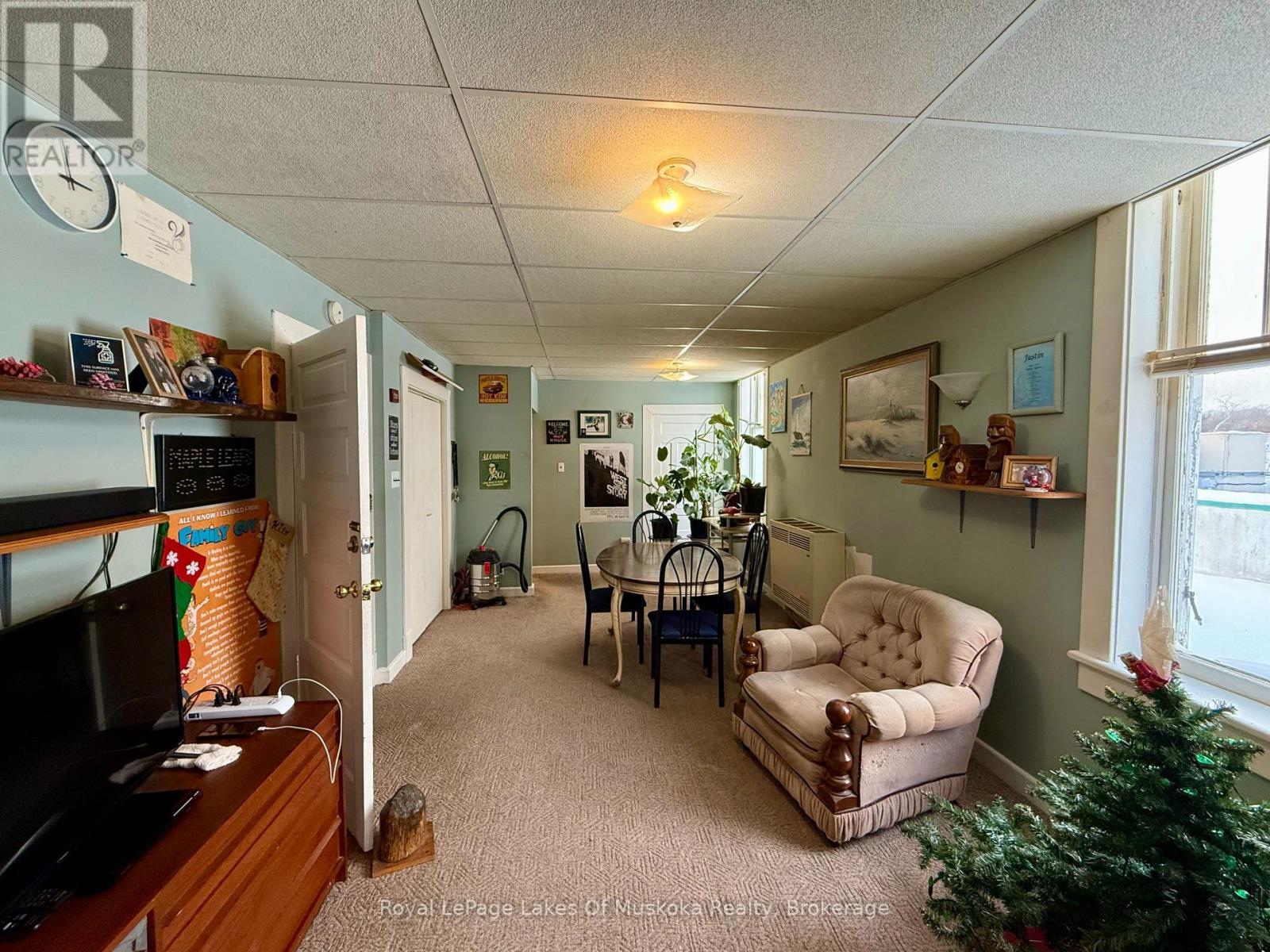 












185 ONTARIO STREET

,
Burk's Falls,




Ontario
P0A1C0

