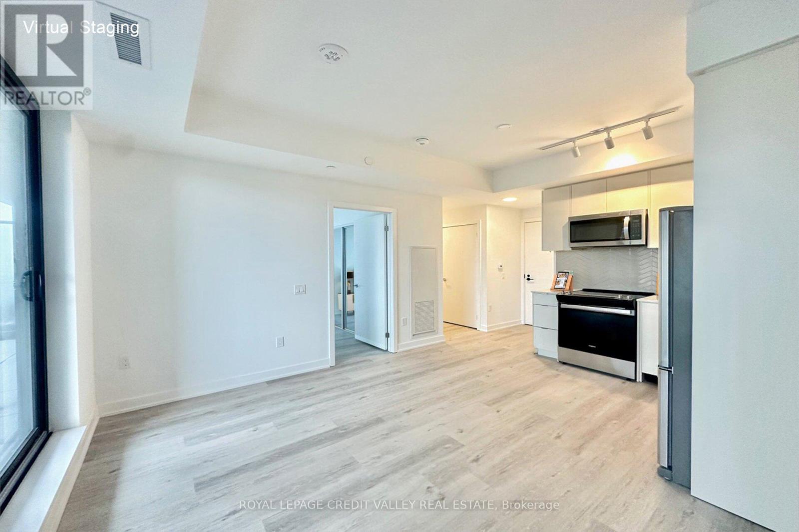 












310 - 1606 CHARLES STREET

,
Whitby,




Ontario
L1N0P1

