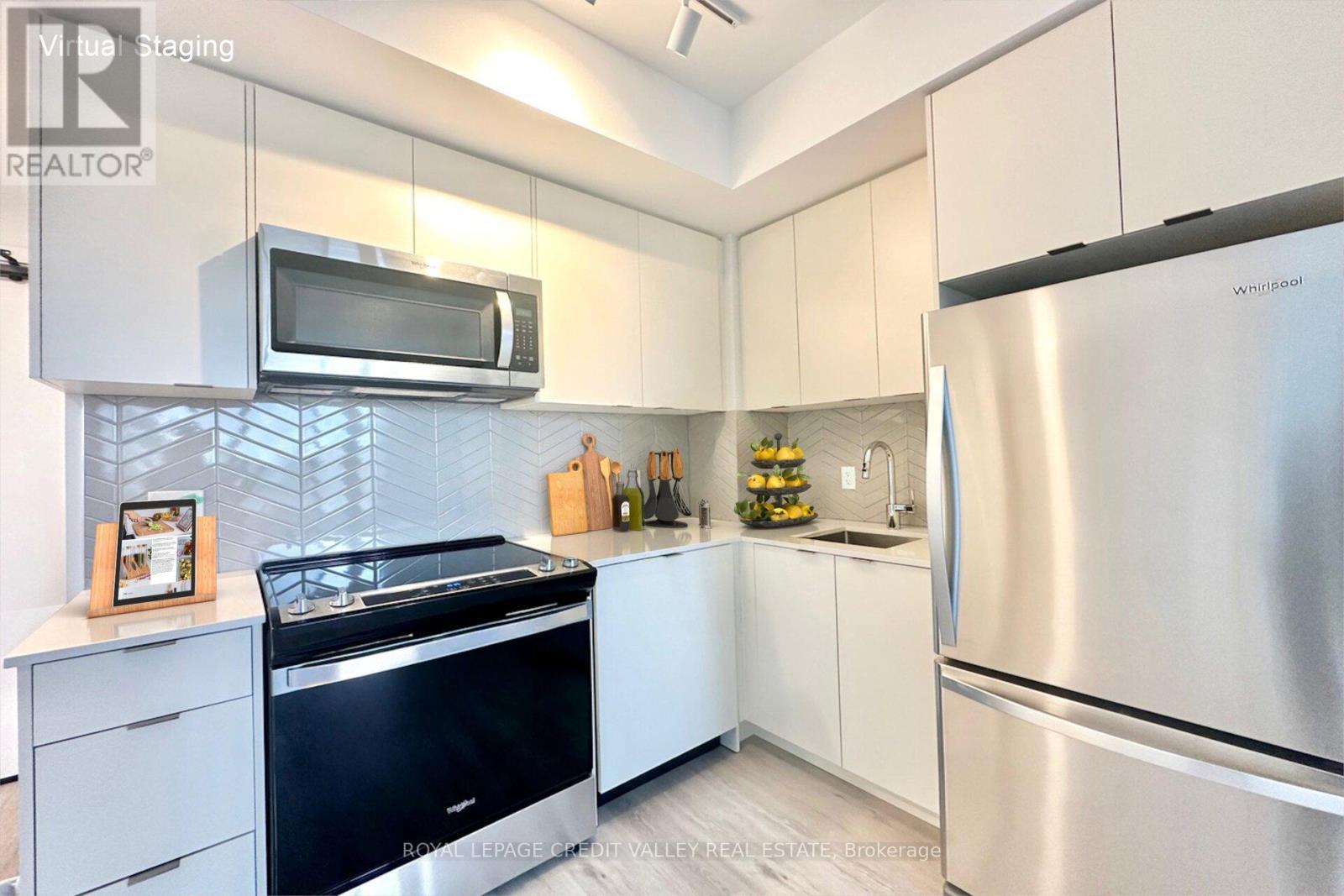 












310 - 1606 CHARLES STREET

,
Whitby,




Ontario
L1N0P1

