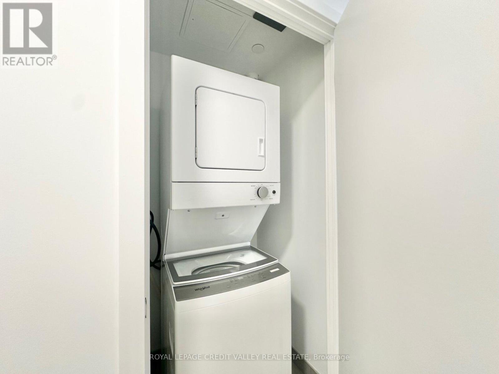 












310 - 1606 CHARLES STREET

,
Whitby,




Ontario
L1N0P1

