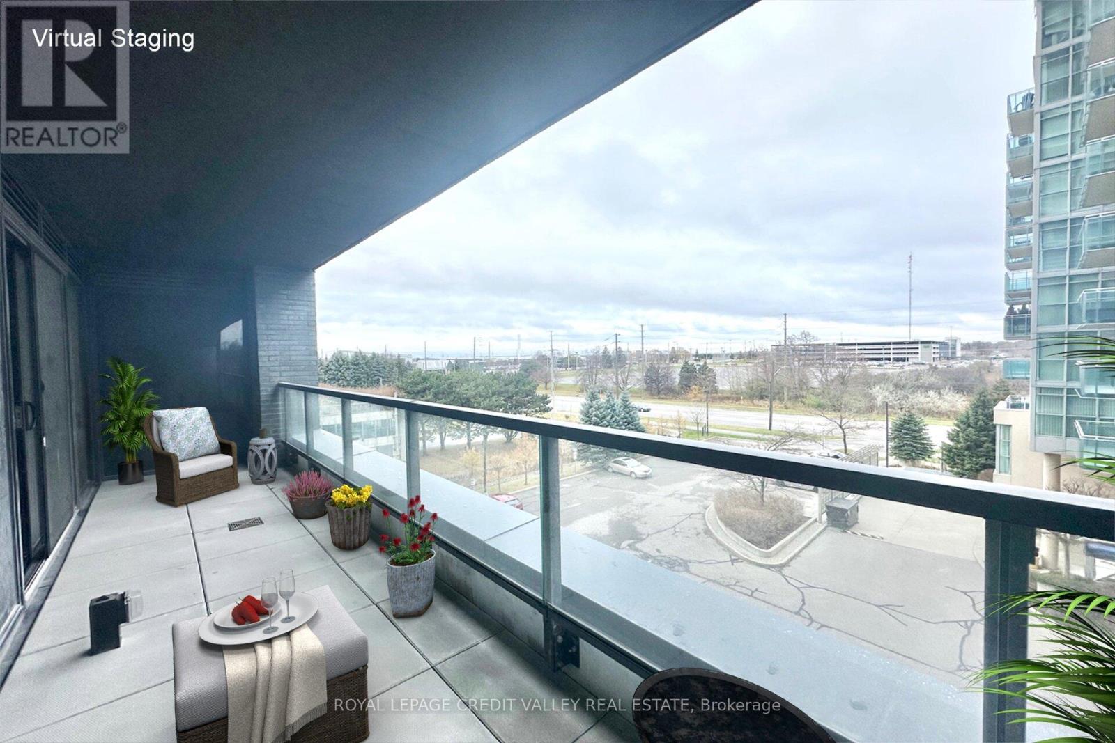 












310 - 1606 CHARLES STREET

,
Whitby,




Ontario
L1N0P1

