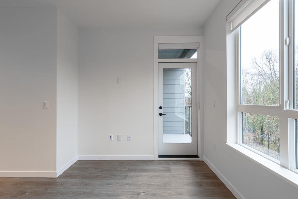 












408 27215 ALDERGROVE TOWN CENTRE DRIVE

,
Langley,




British Columbia
V4W0E3

