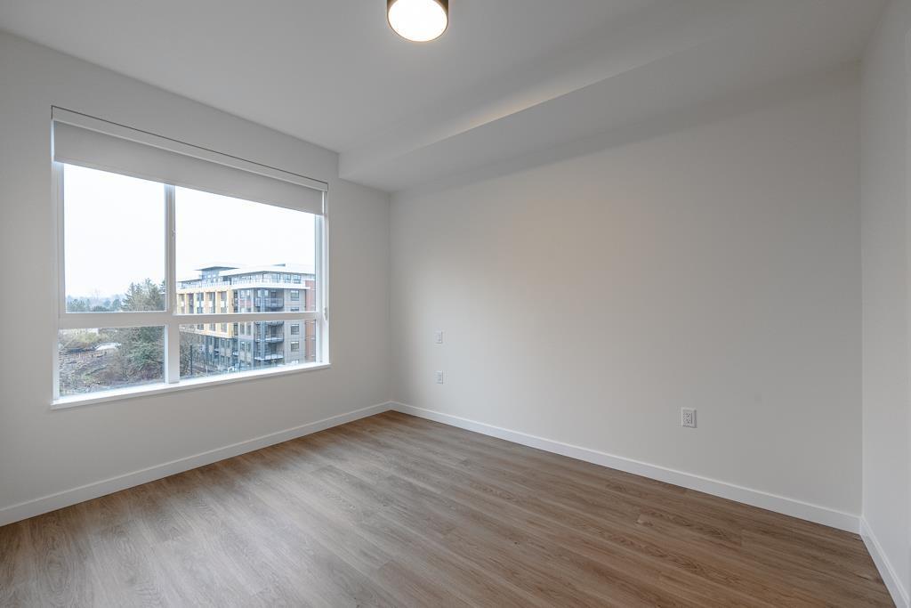 












408 27215 ALDERGROVE TOWN CENTRE DRIVE

,
Langley,




British Columbia
V4W0E3

