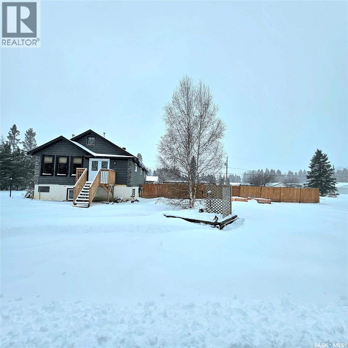 












201 7th STREET E

,
Choiceland,




Saskatchewan
S0J0M0


