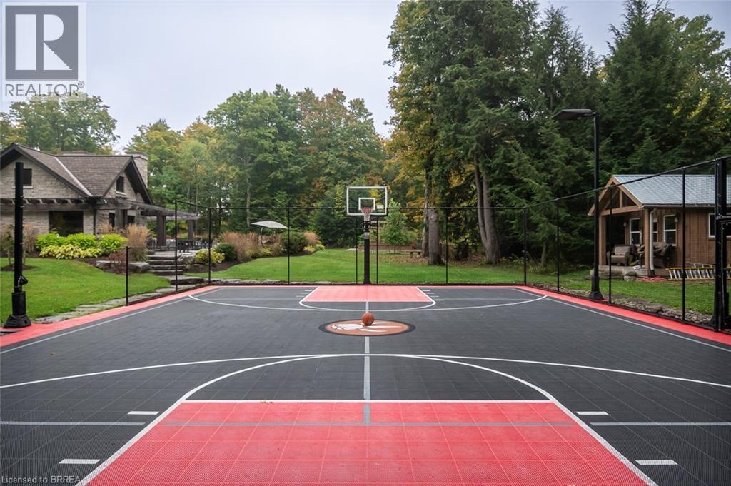 












13160 NASSAGAWEYA ESQUESING Townline

,
Milton,




Ontario
L7J2L7

