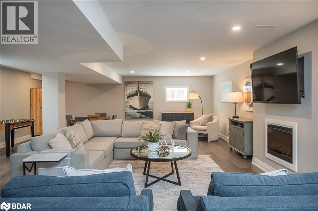 












29 BARTON Street

,
Milton,




Ontario
L9T1C7

