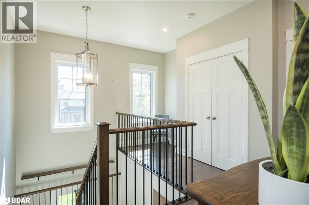 












29 BARTON Street

,
Milton,




Ontario
L9T1C7

