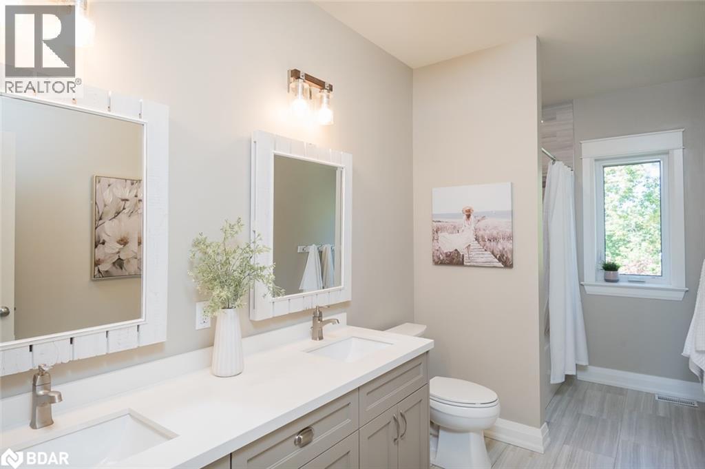 












29 BARTON Street

,
Milton,




Ontario
L9T1C7

