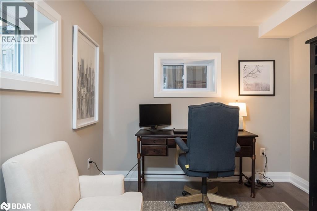 












29 BARTON Street

,
Milton,




Ontario
L9T1C7

