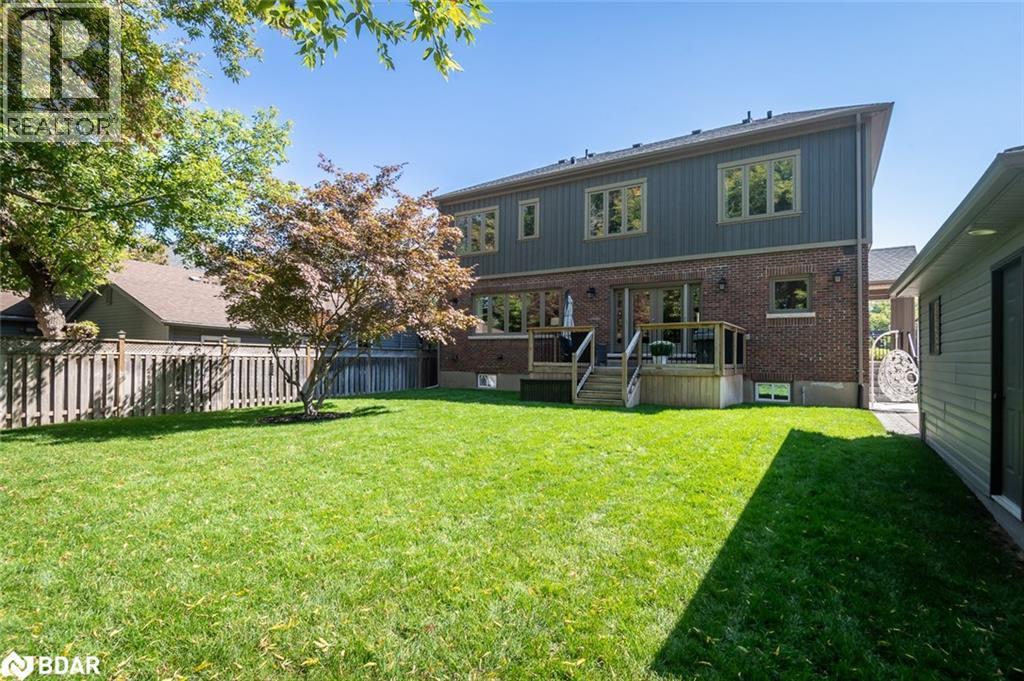 












29 BARTON Street

,
Milton,




Ontario
L9T1C7

