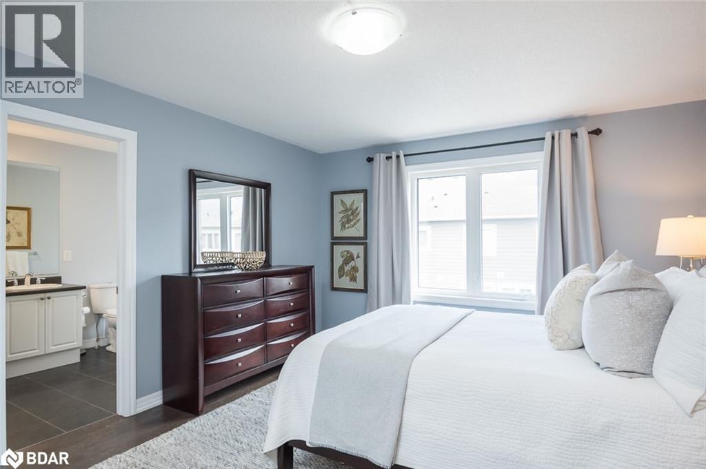 












32 FORBES Terrace

,
Milton,




Ontario
L9T3X3

