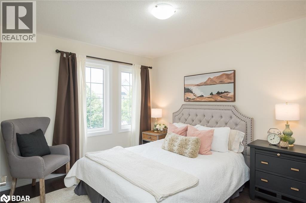 












32 FORBES Terrace

,
Milton,




Ontario
L9T3X3

