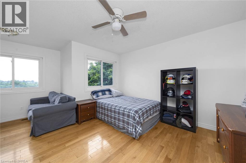 












692 CONCESSION 5 Road W

,
Flamborough,




Ontario
L9H5E2

