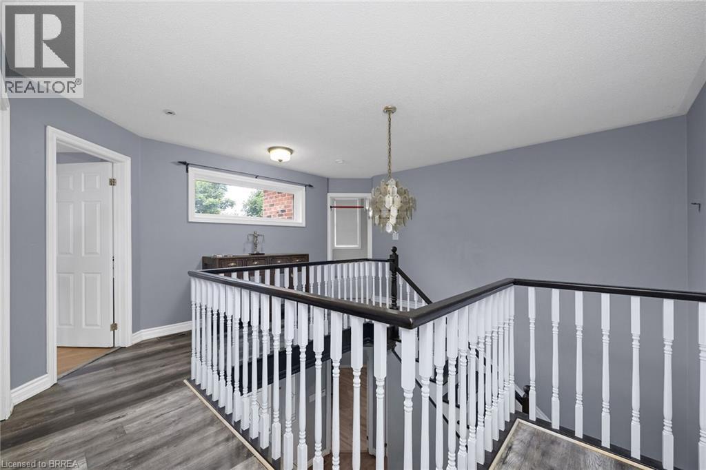 












692 CONCESSION 5 Road W

,
Flamborough,




Ontario
L9H5E2

