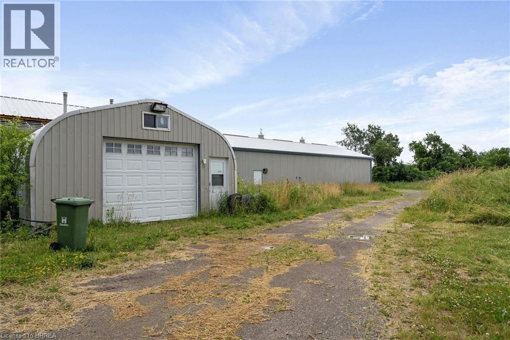 












692 CONCESSION 5 Road W

,
Flamborough,




Ontario
L9H5E2

