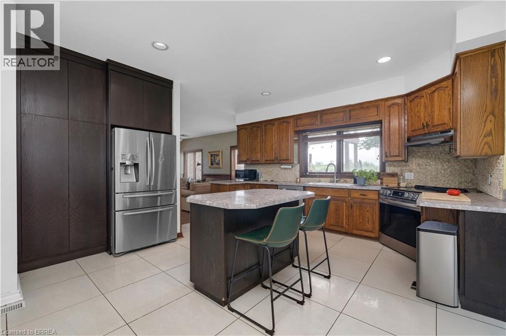 












692 CONCESSION 5 Road W

,
Flamborough,




Ontario
L9H5E2

