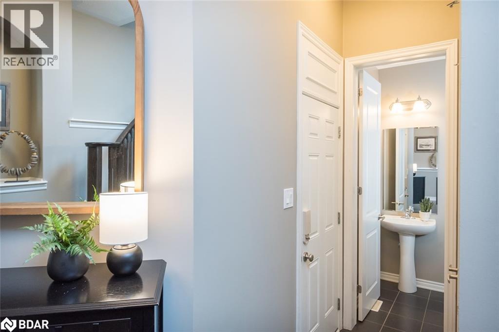 












485 PRINGLE Avenue Unit# 20

,
Milton,




Ontario
L9T8A9

