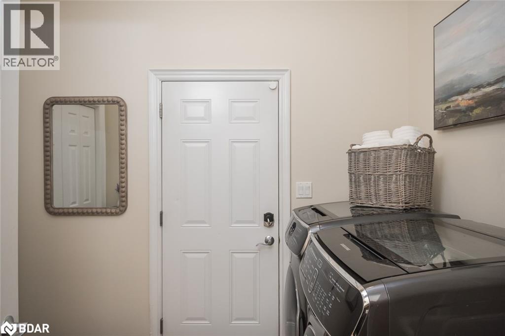 












63 STEWART Drive

,
Erin,




Ontario
N1H6H7

