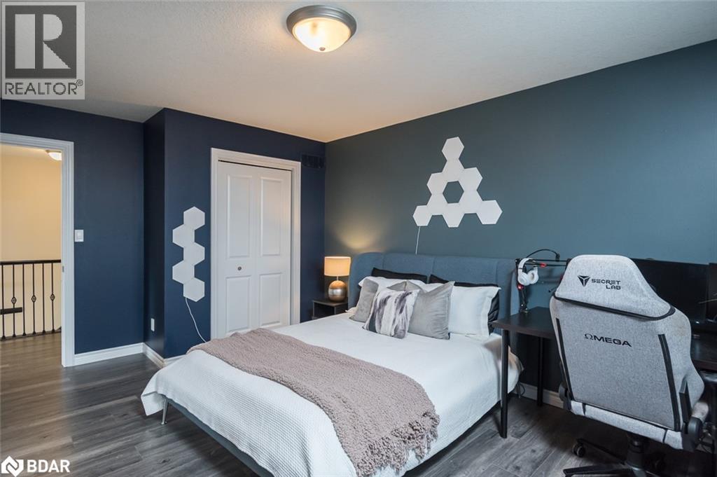 












63 STEWART Drive

,
Erin,




Ontario
N1H6H7

