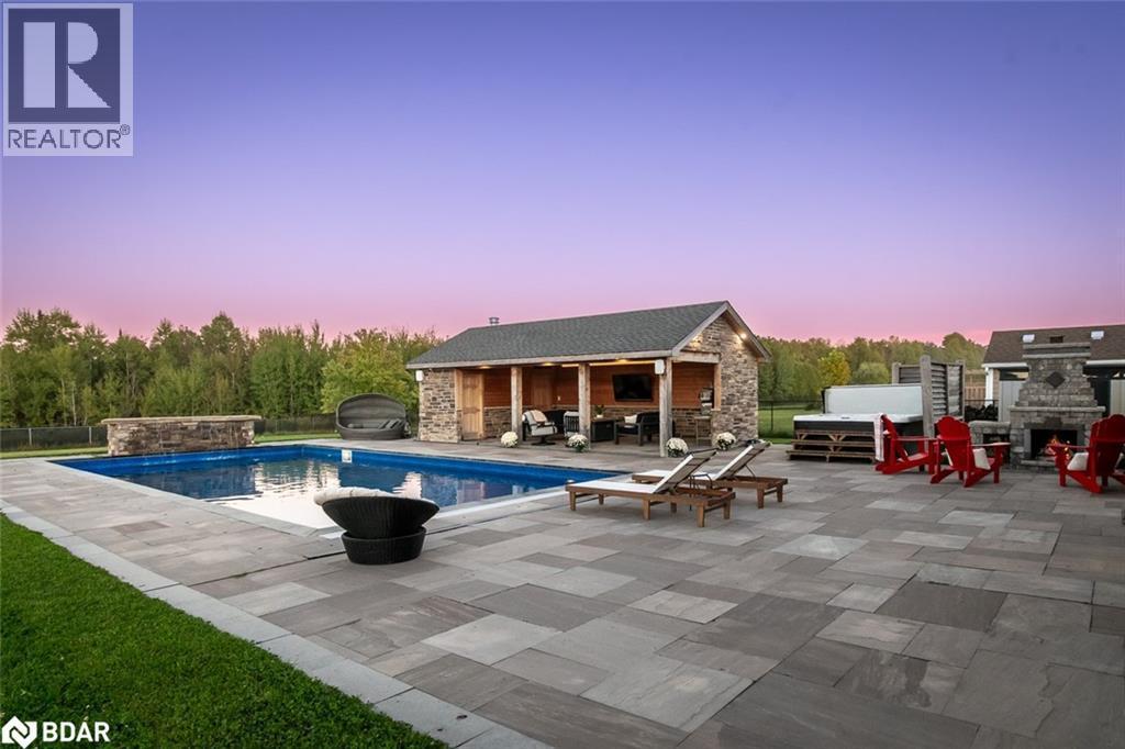 












63 STEWART Drive

,
Erin,




Ontario
N1H6H7

