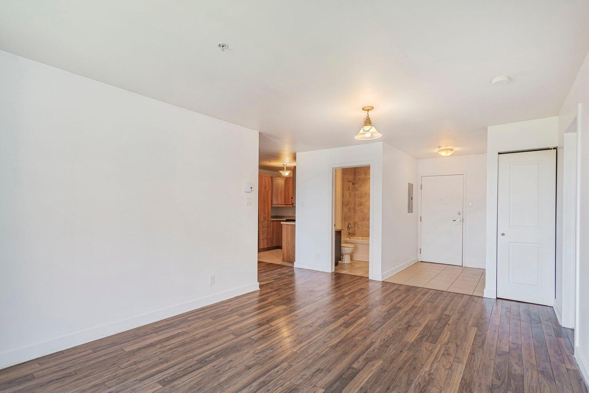 









5600


Rue Briand

, 433,
Montréal (Le Sud-Ouest),




QC
H4E0A1

