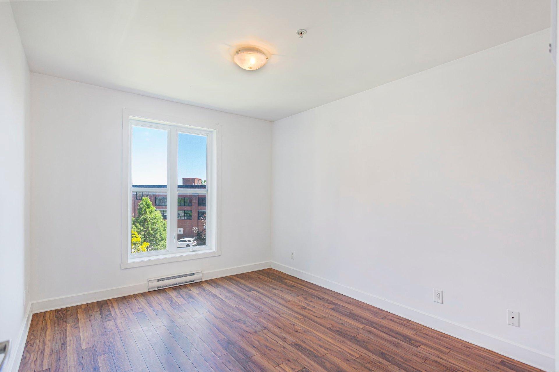 









5600


Rue Briand

, 433,
Montréal (Le Sud-Ouest),




QC
H4E0A1

