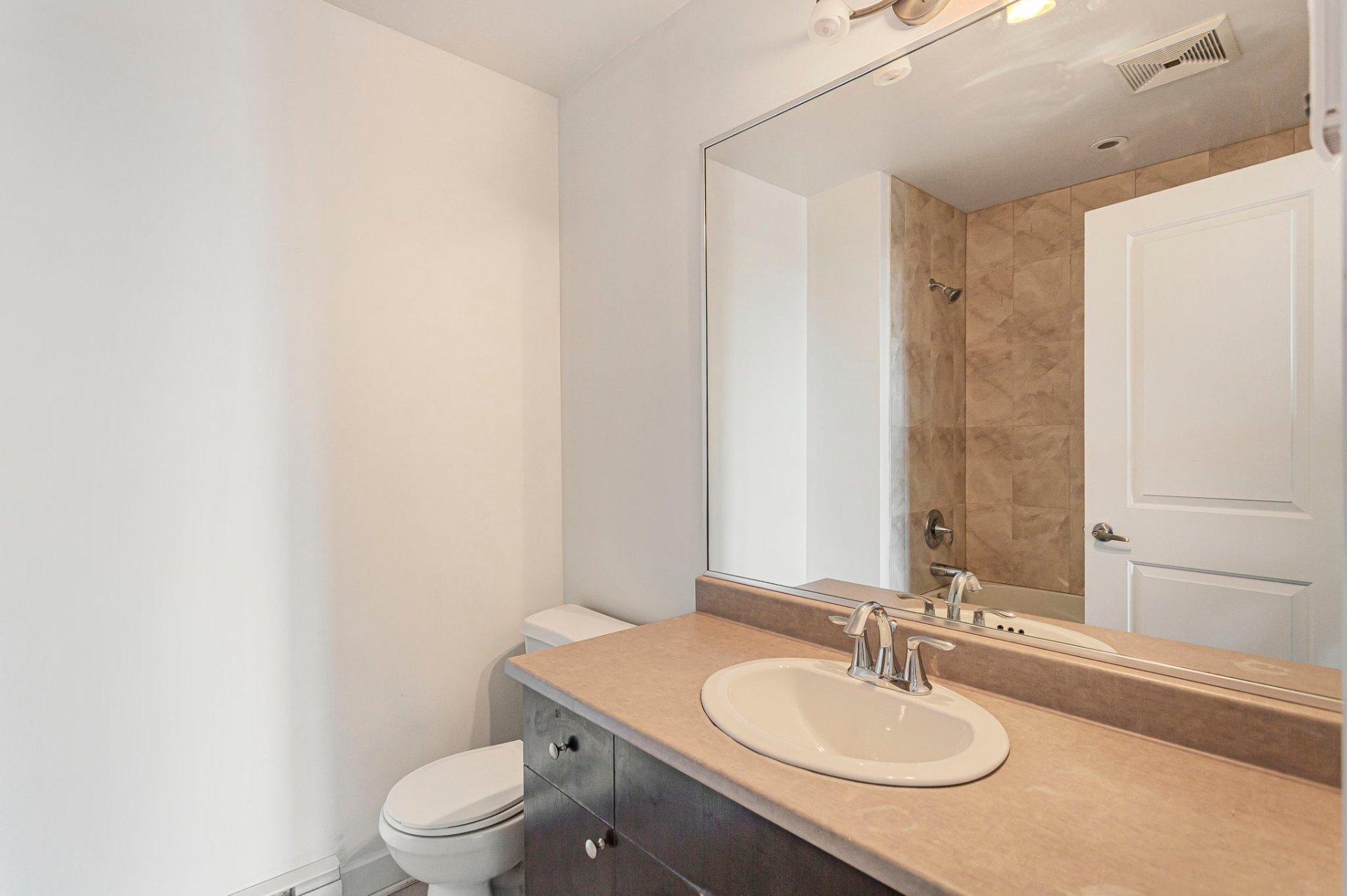 









5600


Rue Briand

, 433,
Montréal (Le Sud-Ouest),




QC
H4E0A1

