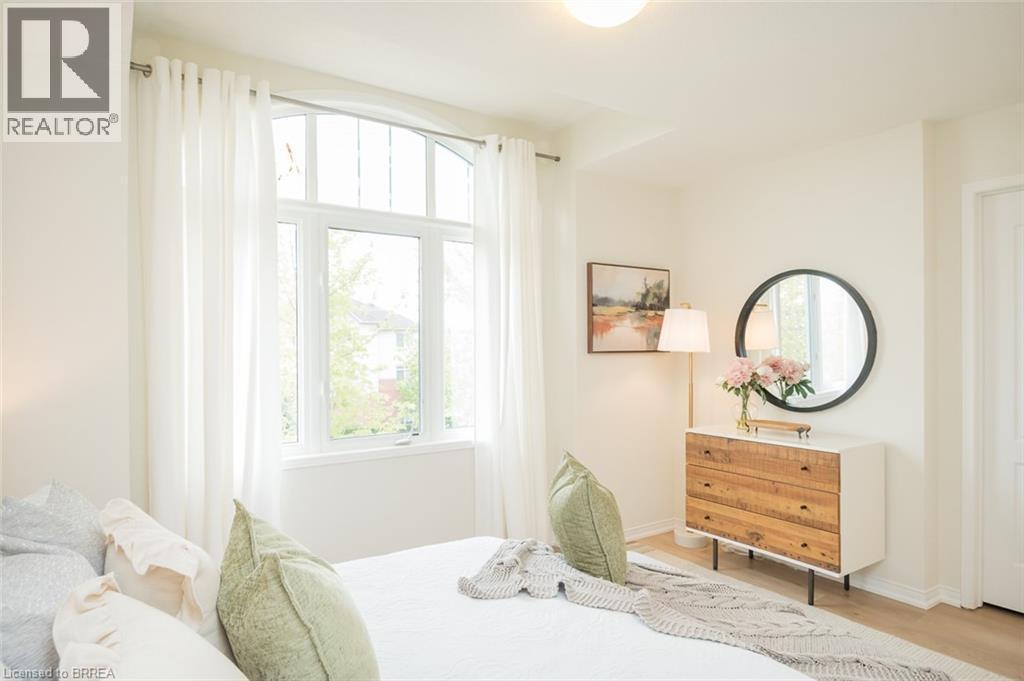 












3355 THOMAS Street Unit# 10

,
Mississauga,




Ontario
L5M0N7

