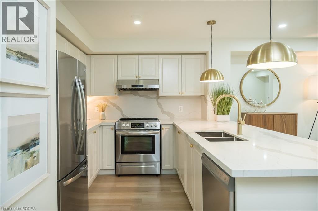 












3355 THOMAS Street Unit# 10

,
Mississauga,




Ontario
L5M0N7

