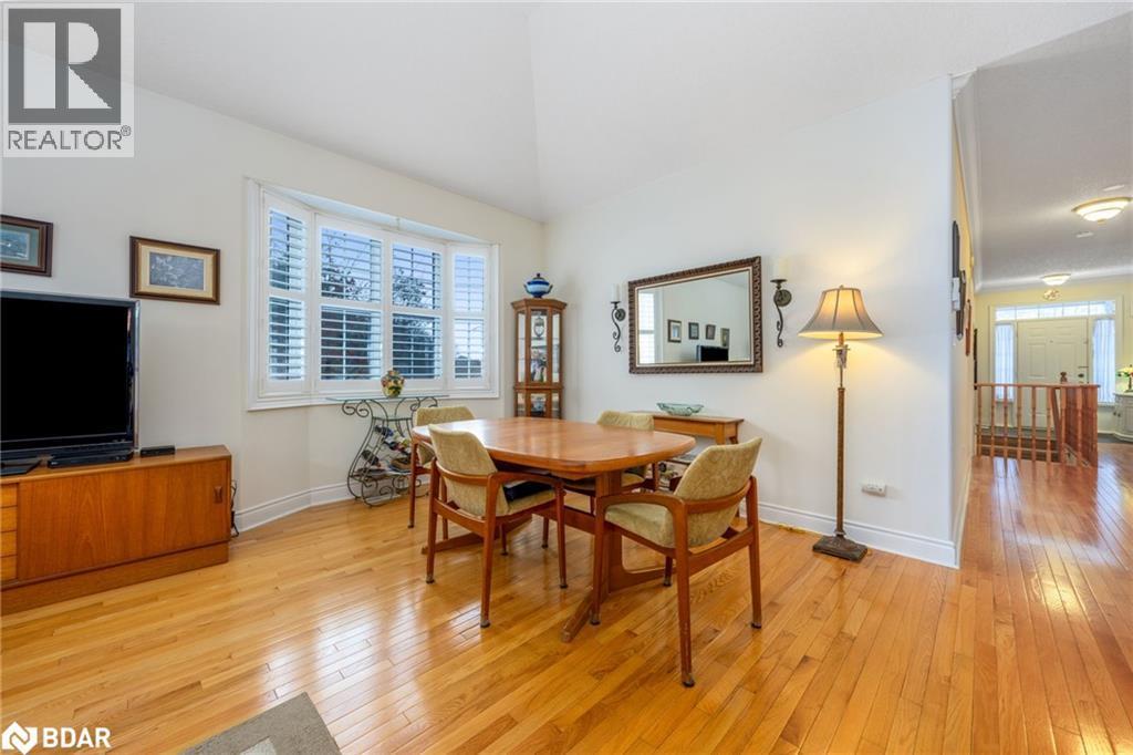 












120 RIDGE Road

,
Rockwood,




Ontario
N0B2K0

