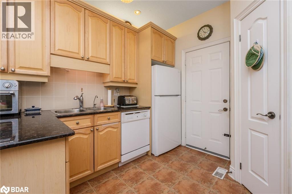 












120 RIDGE Road

,
Rockwood,




Ontario
N0B2K0

