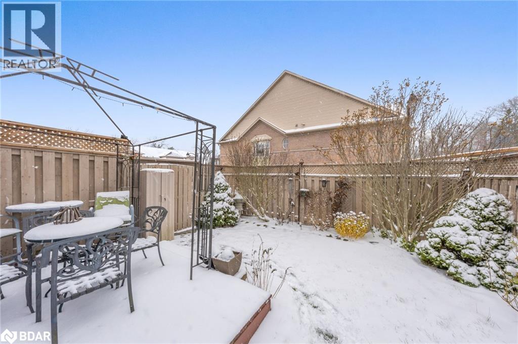 












120 RIDGE Road

,
Rockwood,




Ontario
N0B2K0

