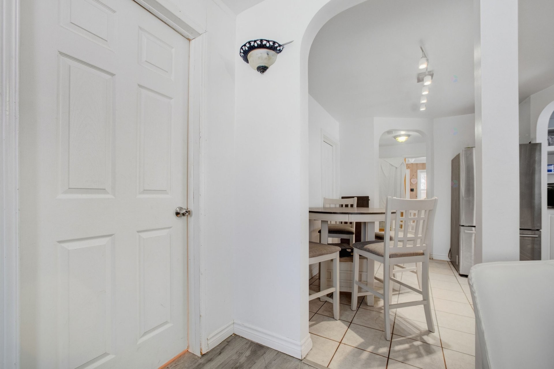 









19


Boul. de Lucerne

,
Gatineau (Aylmer),




QC
J9J2K3

