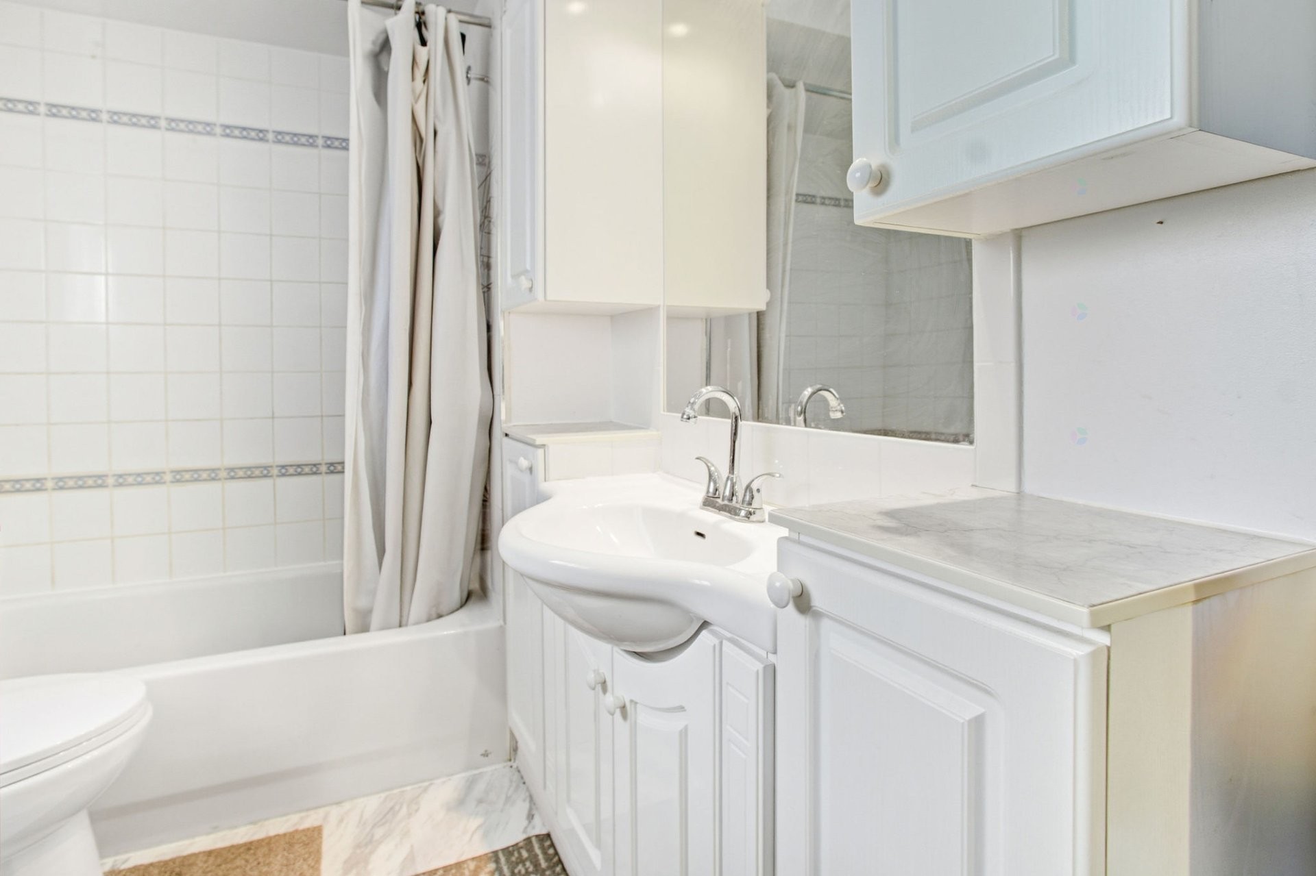 









19


Boul. de Lucerne

,
Gatineau (Aylmer),




QC
J9J2K3

