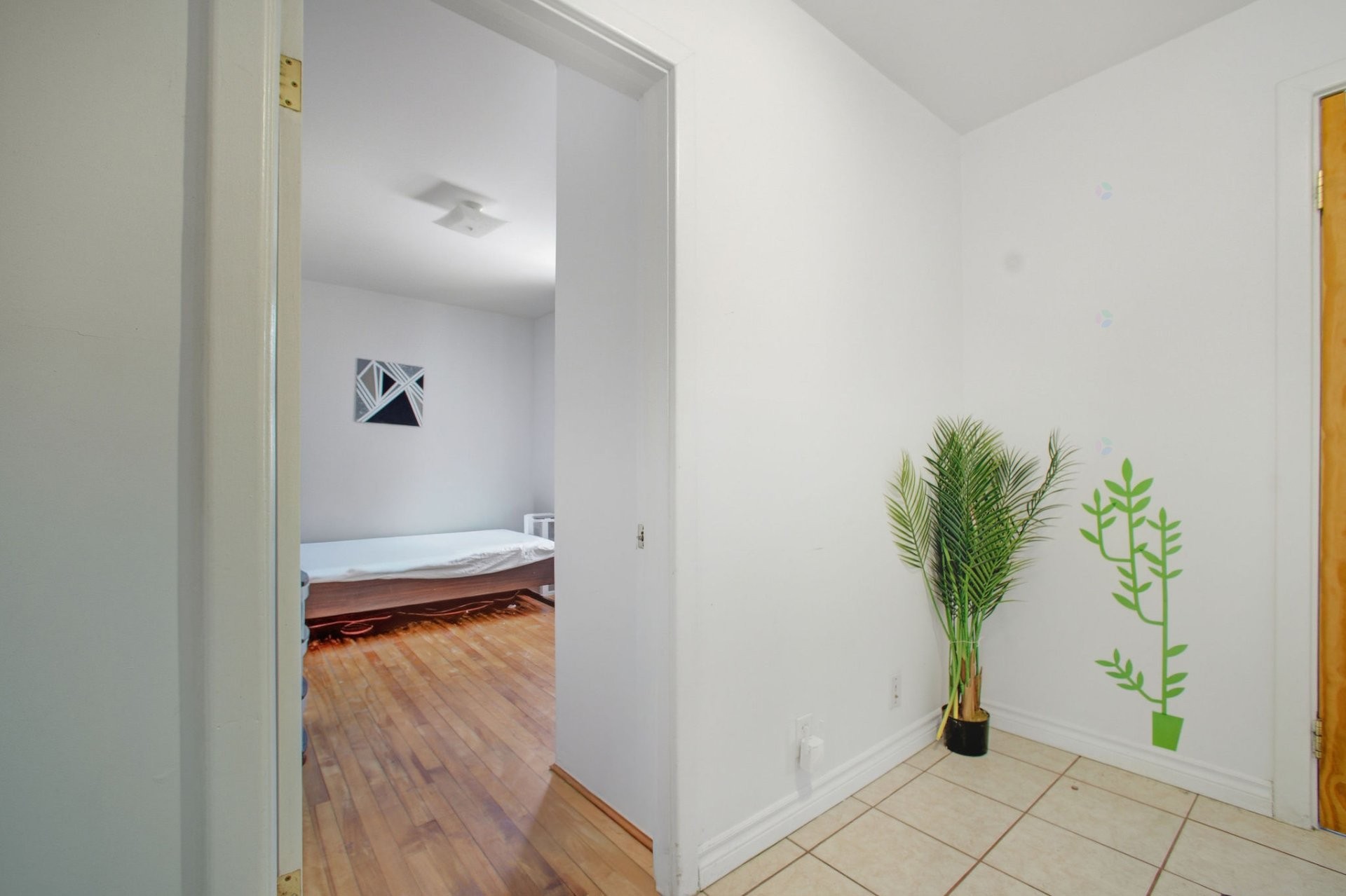 









19


Boul. de Lucerne

,
Gatineau (Aylmer),




QC
J9J2K3

