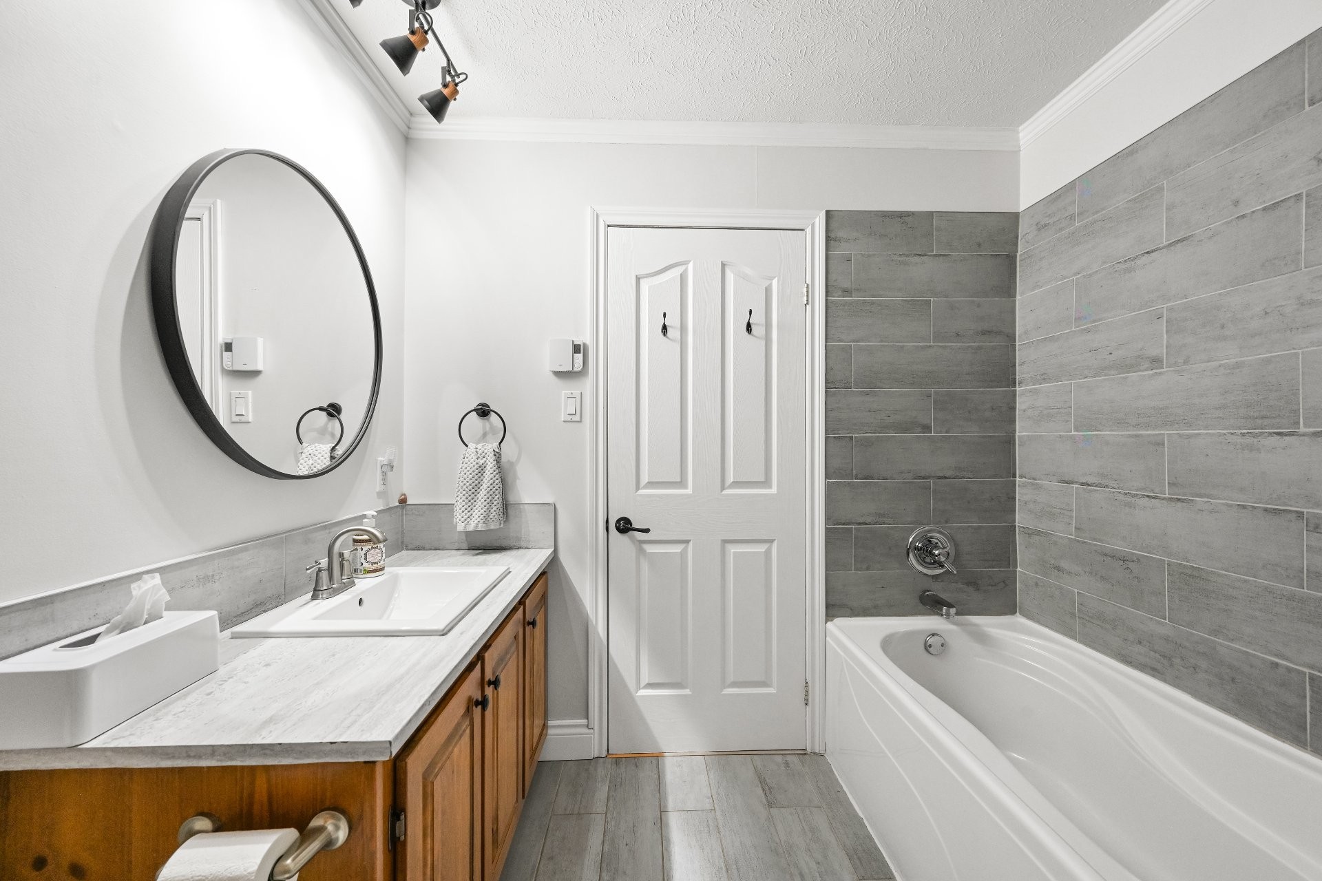 









2886


10e Rang

,
Dunham,







QC
J0E1M0

