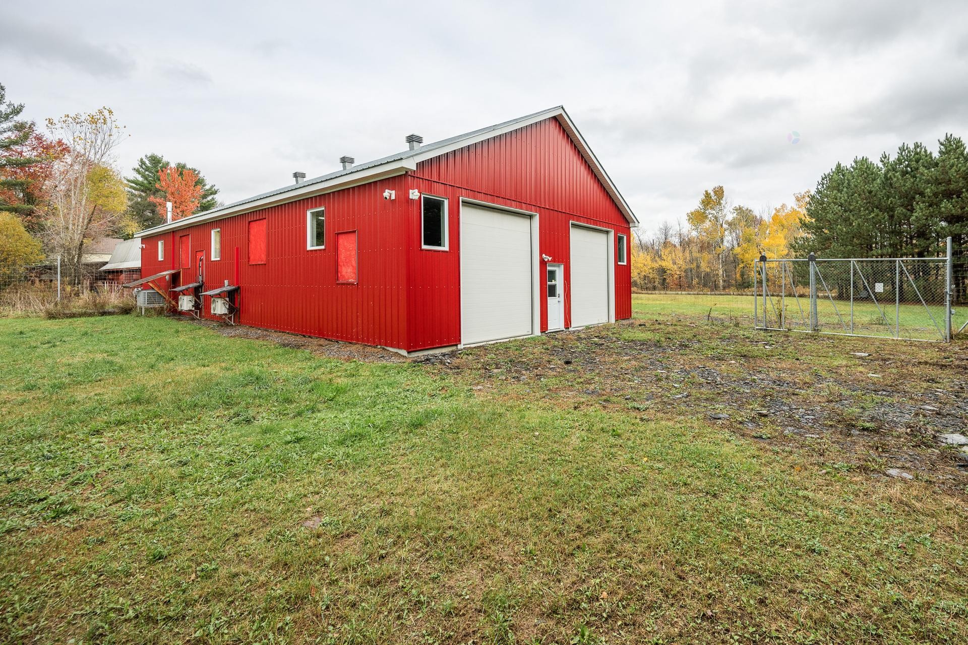 









2886


10e Rang

,
Dunham,







QC
J0E1M0

