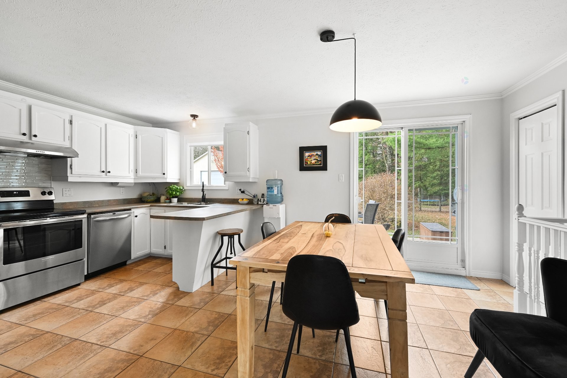 









2886


10e Rang

,
Dunham,







QC
J0E1M0

