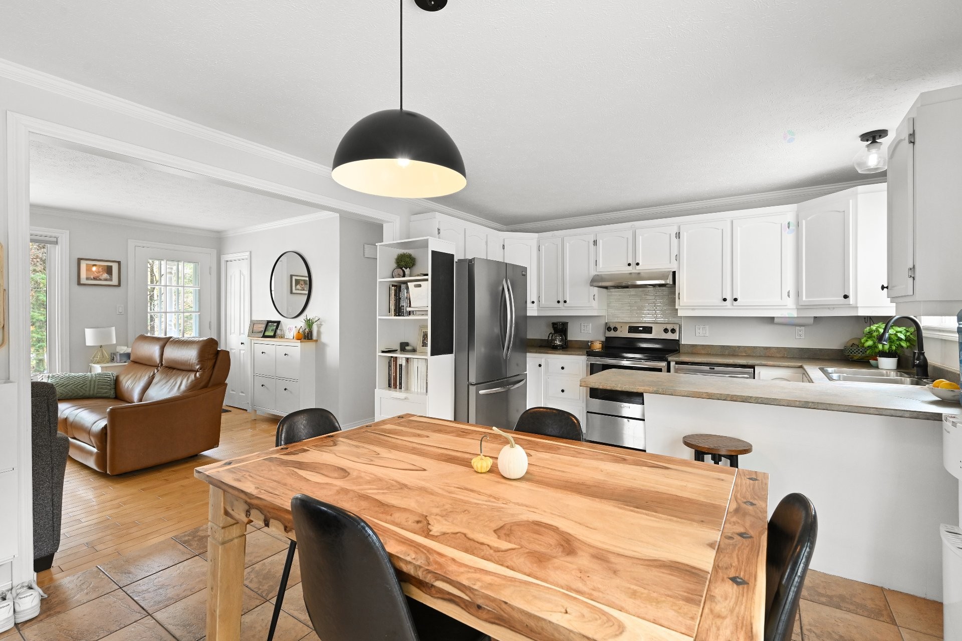 









2886


10e Rang

,
Dunham,







QC
J0E1M0

