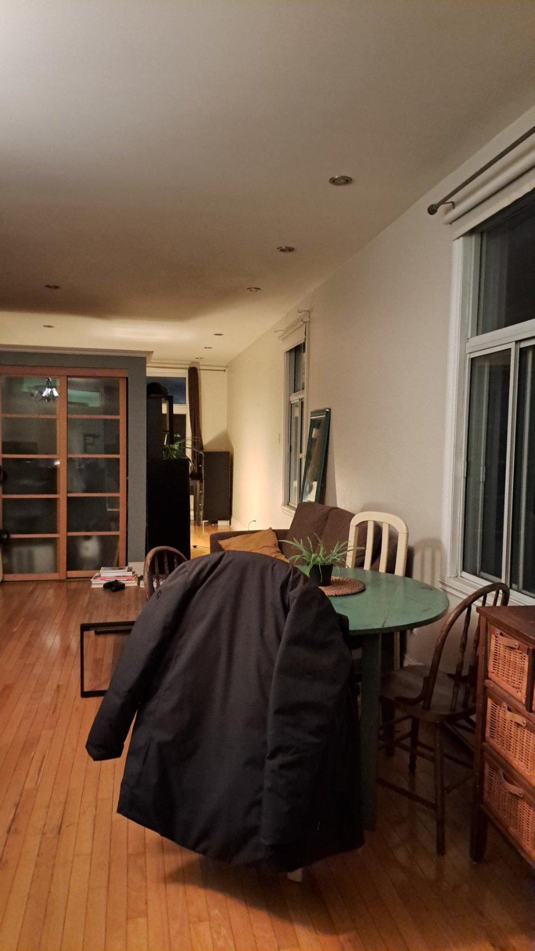 









5382


Av. Papineau

,
Montréal (Le Plateau-Mont-Royal),




QC
H1H1W2

