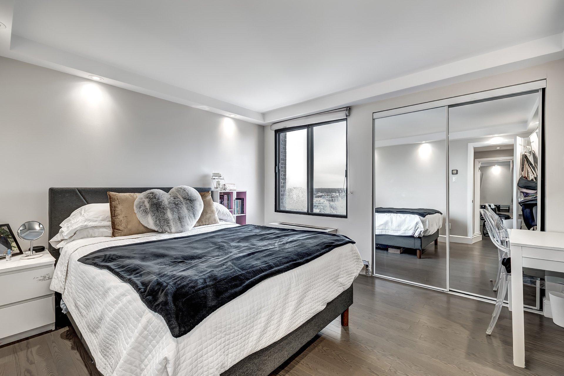 









5790


Av. Rembrandt

, 905,
Côte-Saint-Luc,




QC
H4W2V2

