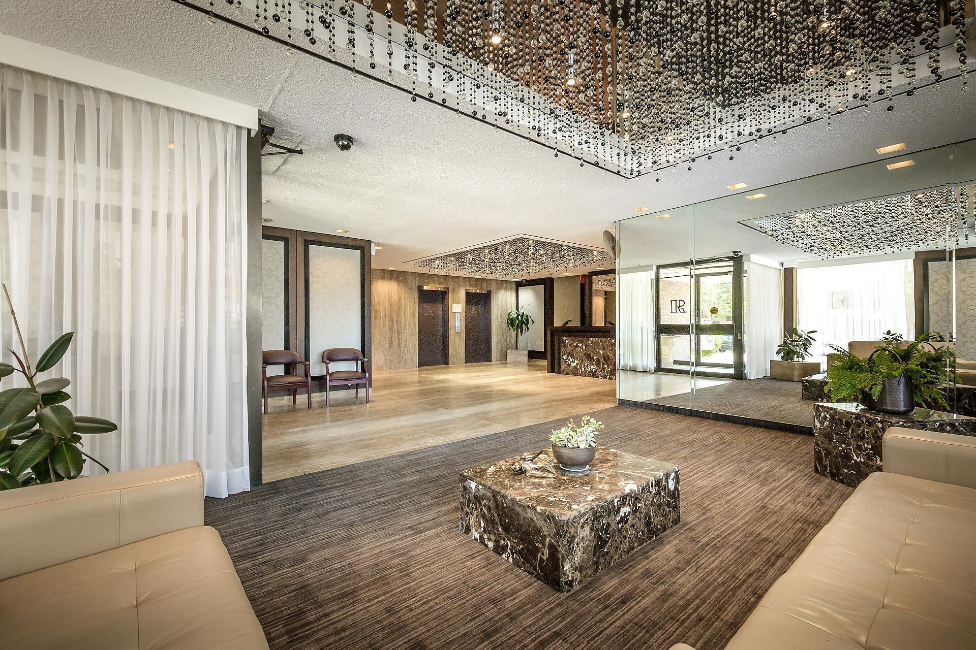 









5790


Av. Rembrandt

, 905,
Côte-Saint-Luc,




QC
H4W2V2

