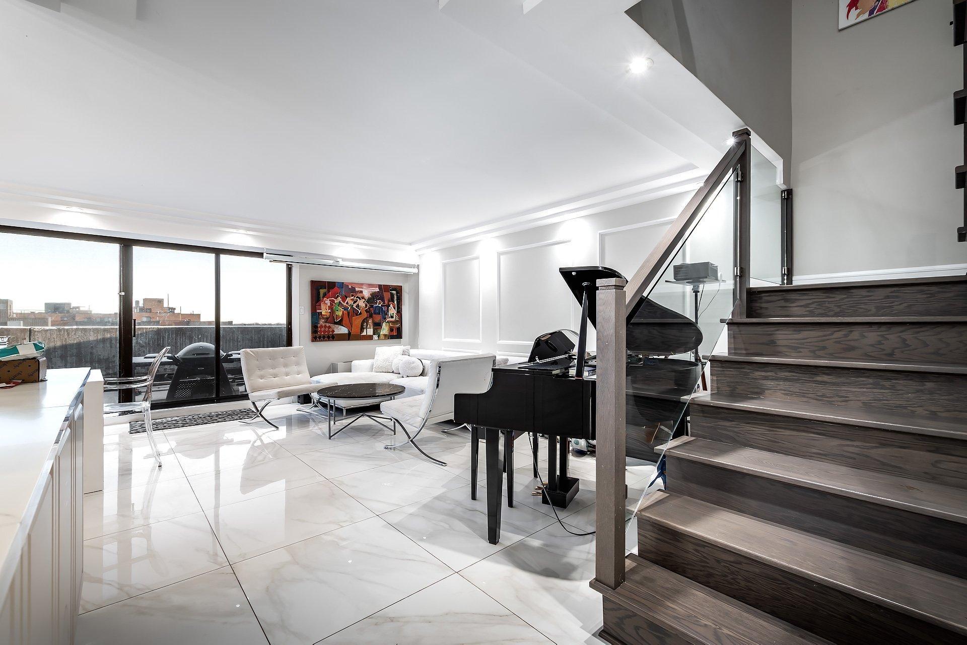 









5790


Av. Rembrandt

, 905,
Côte-Saint-Luc,




QC
H4W2V2

