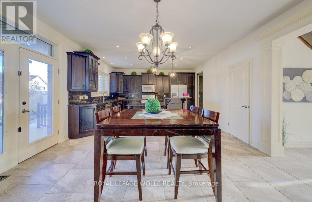 












6379 CHRISTOPHER CRESCENT

,
Niagara Falls,




Ontario
L2H0B3

