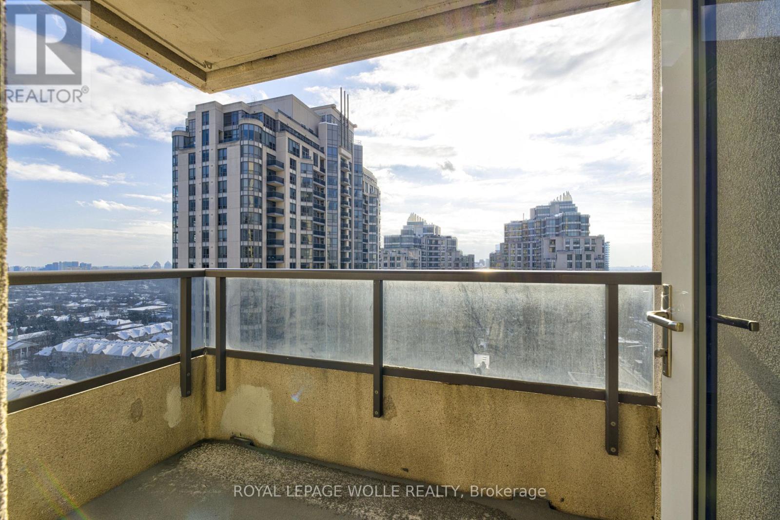 












2123 - 500 DORIS AVENUE

,
Toronto,




Ontario
N2N5R6

